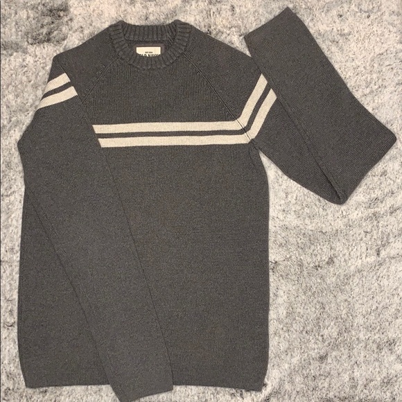 Old Navy Grey with White Stripe Crewneck Sweater - Picture 1 of 6